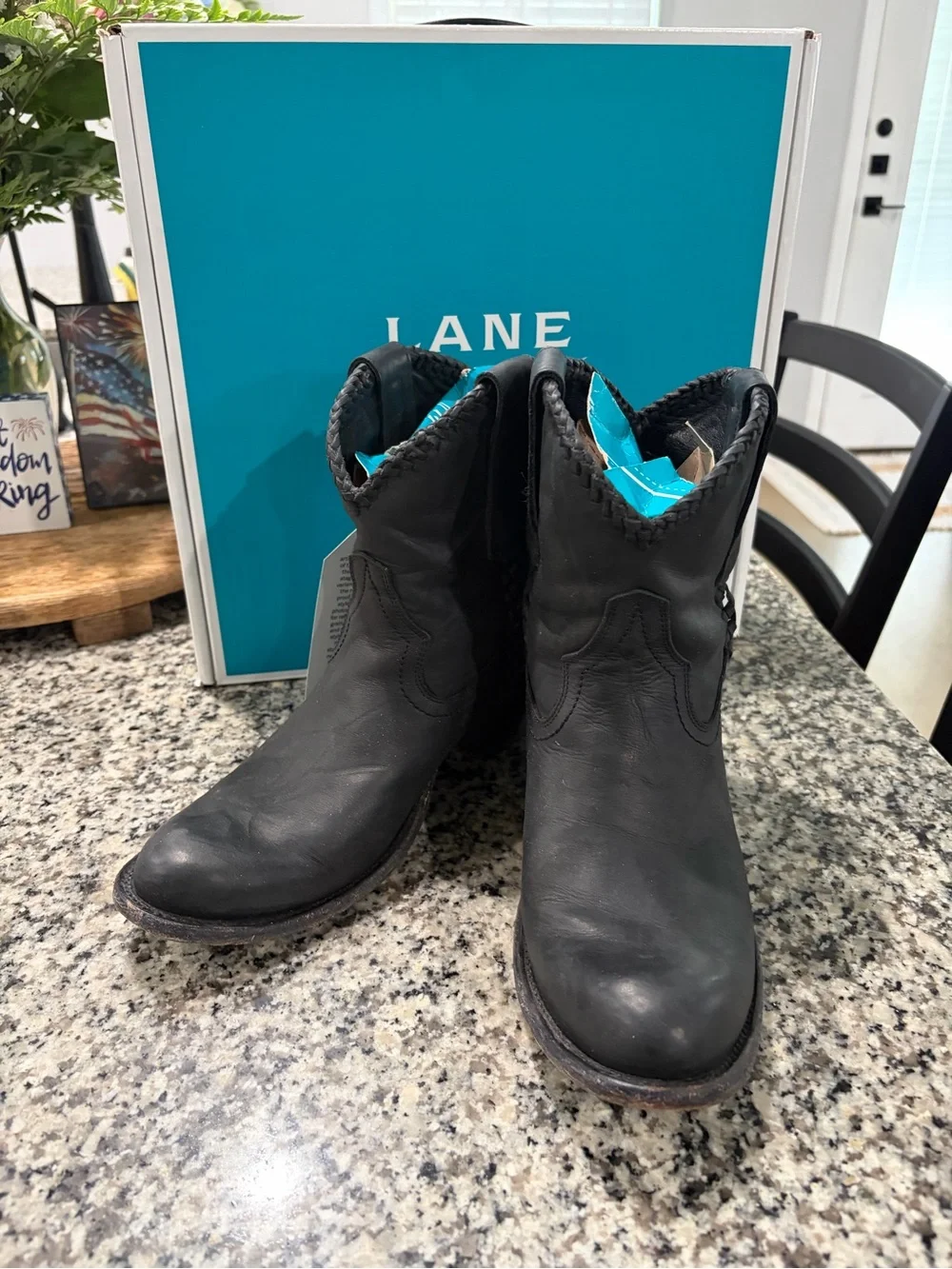 Lane Plain Jane Black Leather Western shorty Boots - Picture 1 of 9